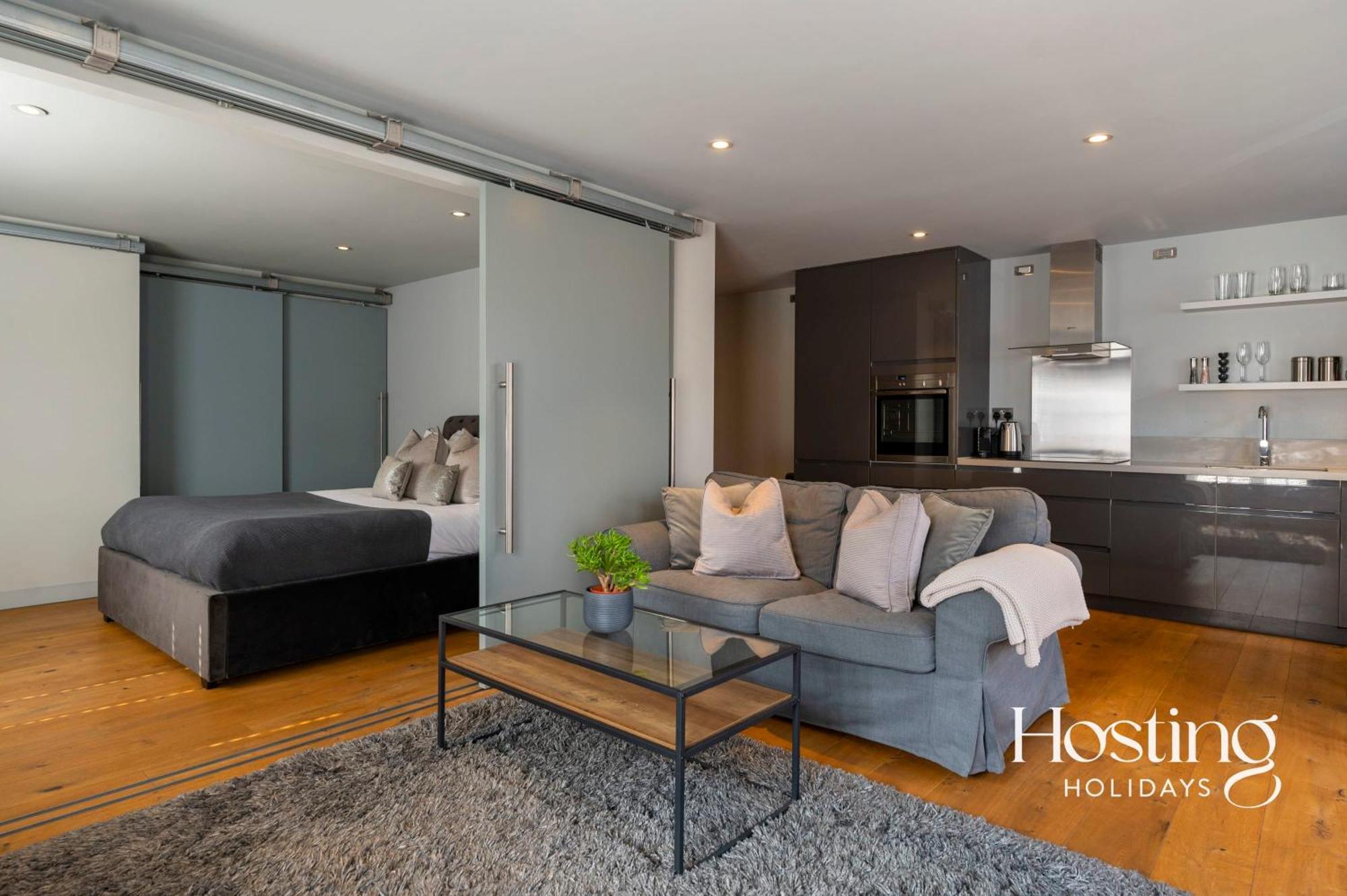 Modern Luxury Apartment In The Heart Of Henley Εξωτερικό φωτογραφία